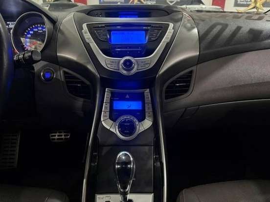 HYUNDAI-ELANTRA-1.8 GLS 16V GASOLINA 4P AUTOMÁTICO HYUNDAI-ELANTRA-2012