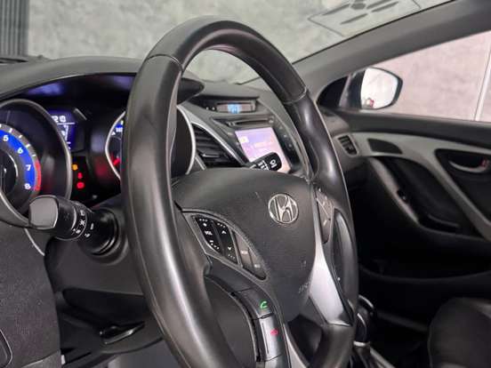 HYUNDAI-ELANTRA-2.0 GLS 16V FLEX 4P AUTOMÁTICO HYUNDAI-ELANTRA-2013