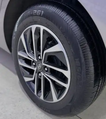 HYUNDAI-HB20-2025