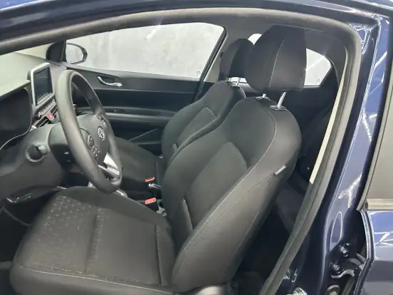HYUNDAI-HB20-2023