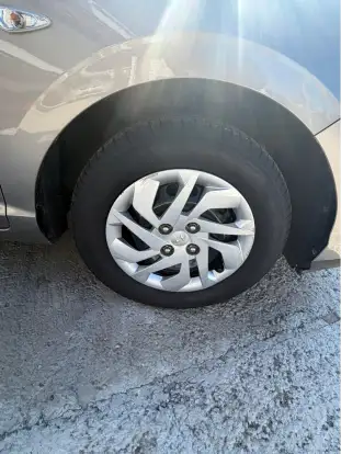 HYUNDAI-HB20-2023