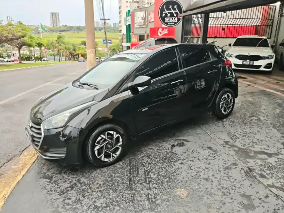 HYUNDAI HB20 1.0 COMFORT 12V FLEX 4P MANUAL