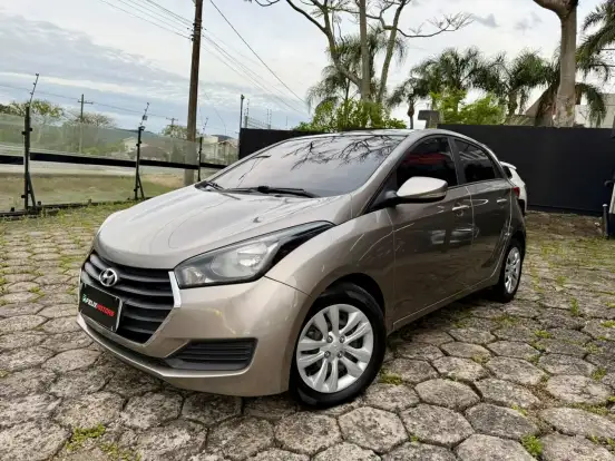 HYUNDAI-HB20-1.0 COMFORT 12V FLEX 4P MANUAL HYUNDAI-HB20-2018
