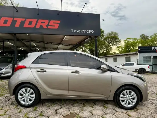 HYUNDAI-HB20-2018