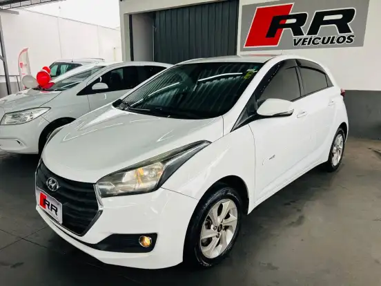 HYUNDAI-HB20-2016