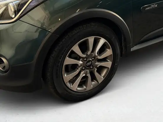 HYUNDAI-HB20-2015