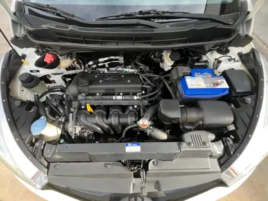 HYUNDAI-HB20-2014