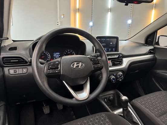 HYUNDAI-HB20-2025