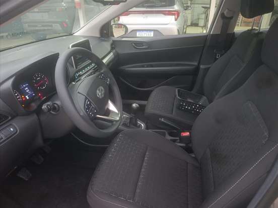 HYUNDAI-HB20-1.0 12V FLEX COMFORT MANUAL HYUNDAI-HB20-2025
