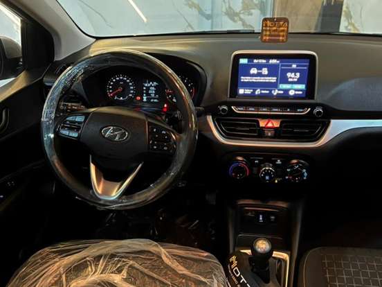 HYUNDAI-HB20-1.0 12V FLEX COMFORT PLUS MANUAL HYUNDAI-HB20-2024