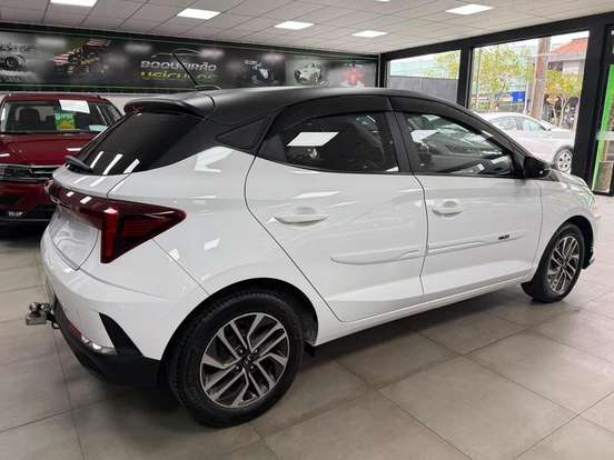 HYUNDAI-HB20-2023
