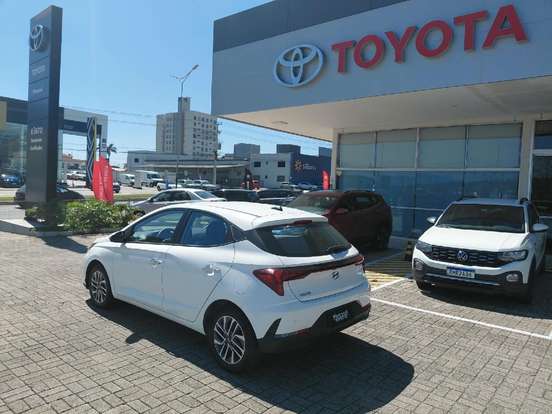 HYUNDAI-HB20-1.0 12V FLEX LIMITED PLUS MANUAL HYUNDAI-HB20-2024