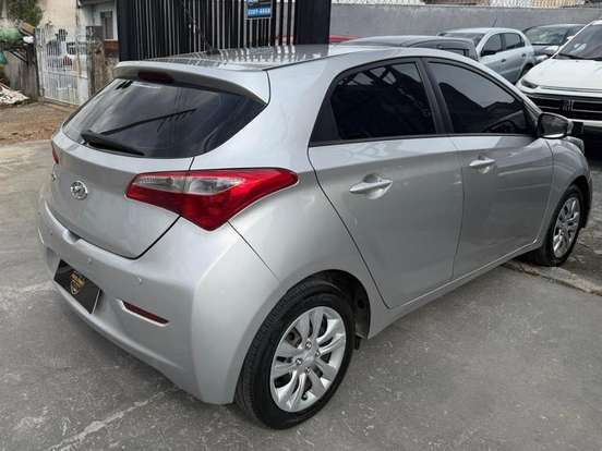 HYUNDAI-HB20-1.0 COMFORT 12V FLEX 4P MANUAL HYUNDAI-HB20-2015