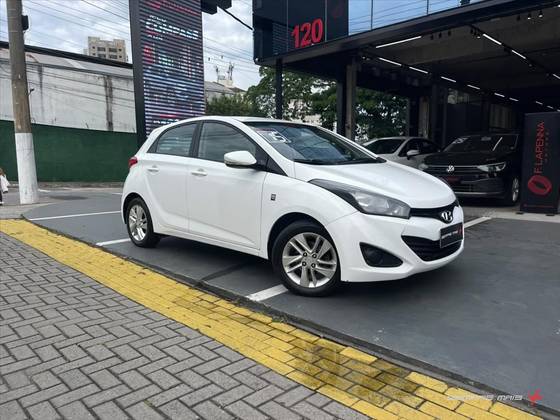 HYUNDAI HB20 1.0 COMFORT 12V FLEX 4P MANUAL