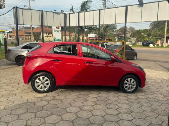 HYUNDAI-HB20-1.0 COMFORT 12V FLEX 4P MANUAL HYUNDAI-HB20-2014