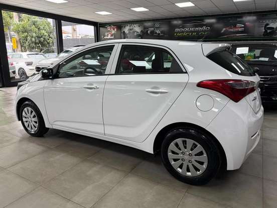 HYUNDAI-HB20-2014
