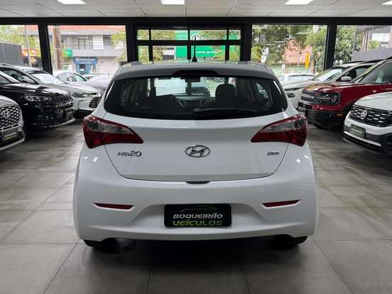 HYUNDAI-HB20-2014