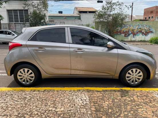 HYUNDAI-HB20-1.0 COMFORT STYLE 12V FLEX 4P MANUAL HYUNDAI-HB20-2017