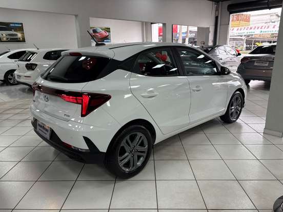 HYUNDAI-HB20-1.0 TGDI FLEX COMFORT PLUS AUTOMÁTICO HYUNDAI-HB20-2025