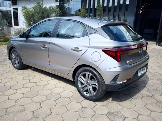 HYUNDAI-HB20-2024