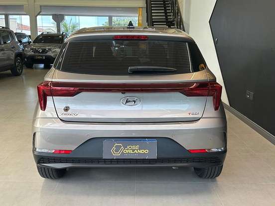 HYUNDAI-HB20-2024