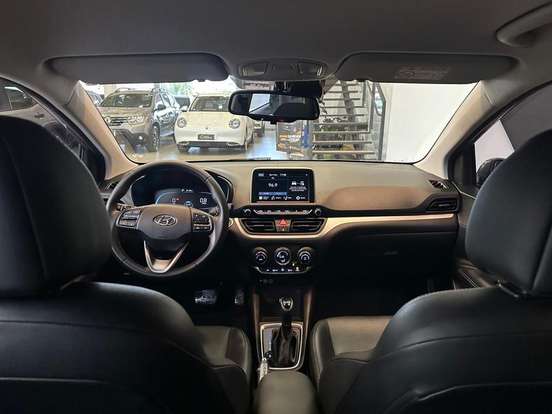 HYUNDAI-HB20-2024