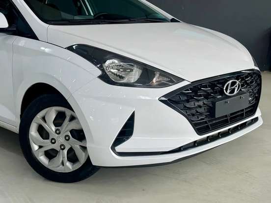 HYUNDAI-HB20-2022