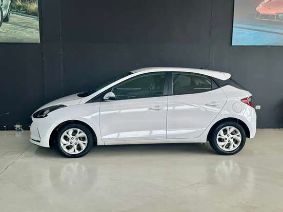 HYUNDAI-HB20-2022