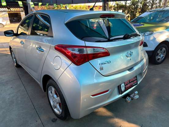 HYUNDAI-HB20-1.6 COMFORT 16V FLEX 4P MANUAL HYUNDAI-HB20-2012