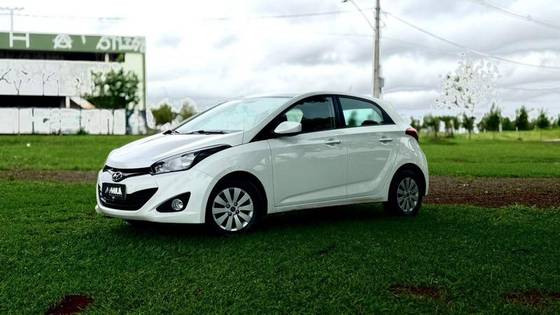 HYUNDAI HB20 1.6 COMFORT 16V FLEX 4P MANUAL