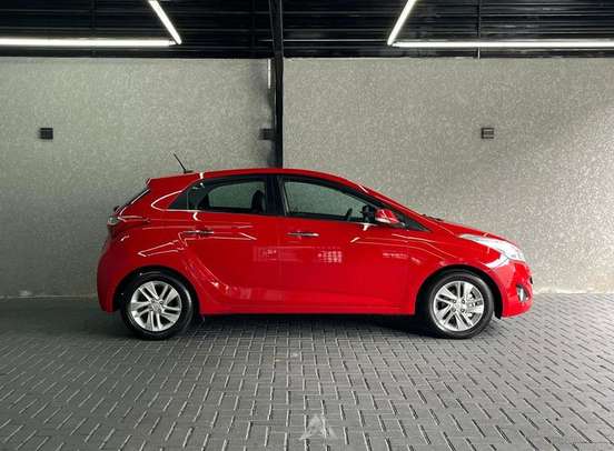 HYUNDAI-HB20-2015