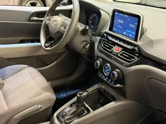 HYUNDAI-HB20S-2020