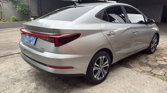HYUNDAI-HB20S-2023