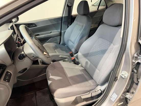 HYUNDAI-HB20S-2025