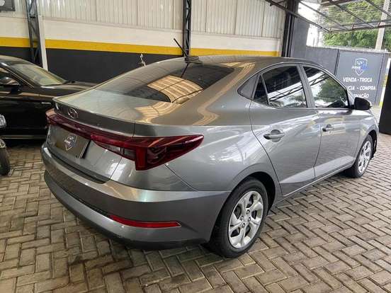 HYUNDAI-HB20S-2023