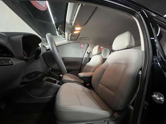 HYUNDAI-HB20S-1.0 12V FLEX COMFORT PLUS MANUAL HYUNDAI-HB20S-2025