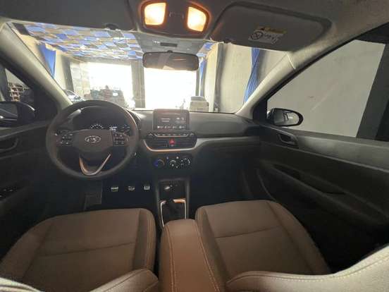 HYUNDAI-HB20S-1.0 12V FLEX COMFORT PLUS MANUAL HYUNDAI-HB20S-2025