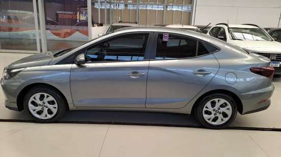 HYUNDAI-HB20S-2024