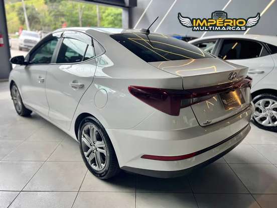 HYUNDAI-HB20S-2024