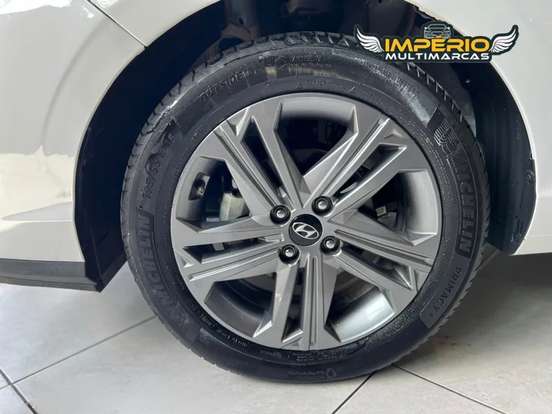 HYUNDAI-HB20S-2024