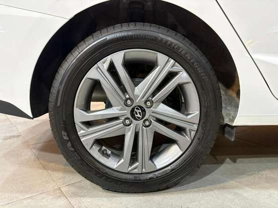 HYUNDAI-HB20S-2025