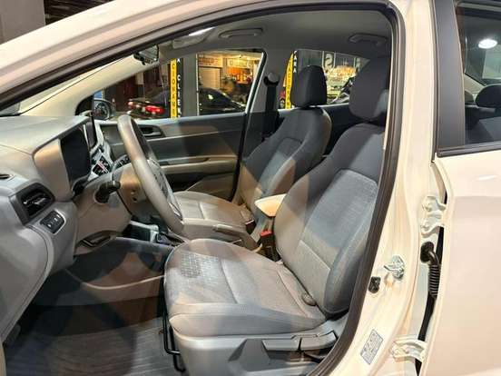 HYUNDAI-HB20S-2025