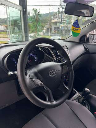 HYUNDAI-HB20S-1.0 UNIQUE 12V FLEX 4P MANUAL HYUNDAI-HB20S-2019