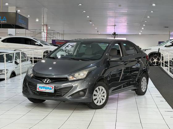 HYUNDAI HB20S 1.6 COMFORT PLUS 16V FLEX 4P MANUAL