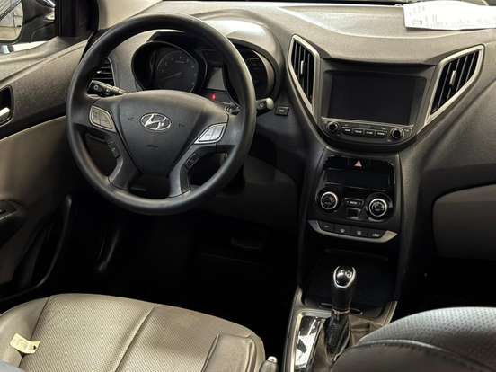 HYUNDAI-HB20S-2018