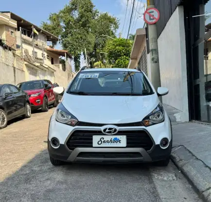 HYUNDAI-HB20X-1.6 16V STYLE FLEX 4P MANUAL HYUNDAI-HB20X-2018