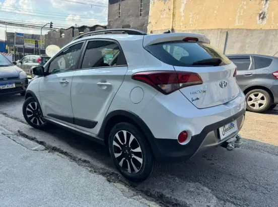 HYUNDAI-HB20X-1.6 16V STYLE FLEX 4P MANUAL HYUNDAI-HB20X-2018