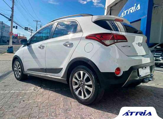 HYUNDAI-HB20X-2018