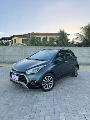 HYUNDAI-HB20X-2016