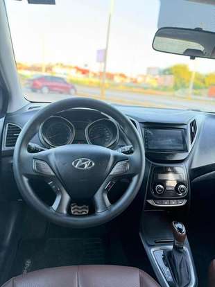 HYUNDAI-HB20X-2016